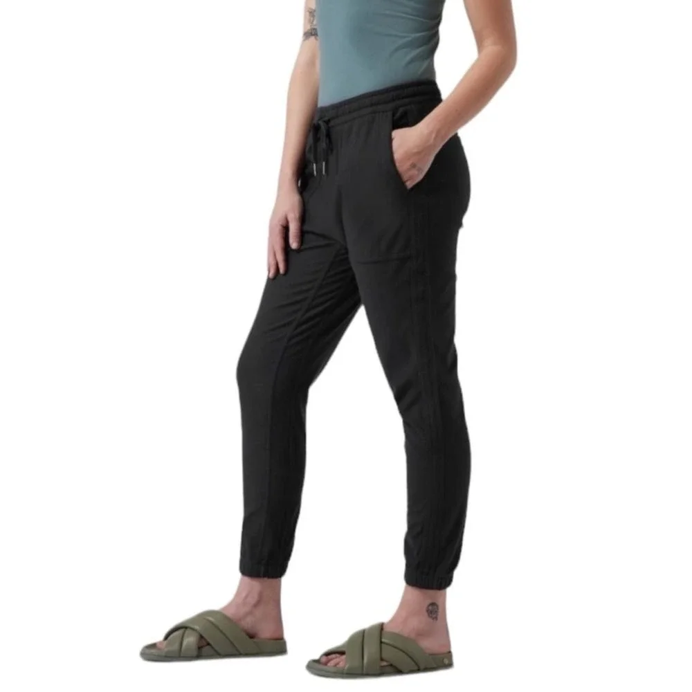 ATHLETA 'Farallon'‎ Jogger Pants in Black. Size 2 - Picture 2 of 11
